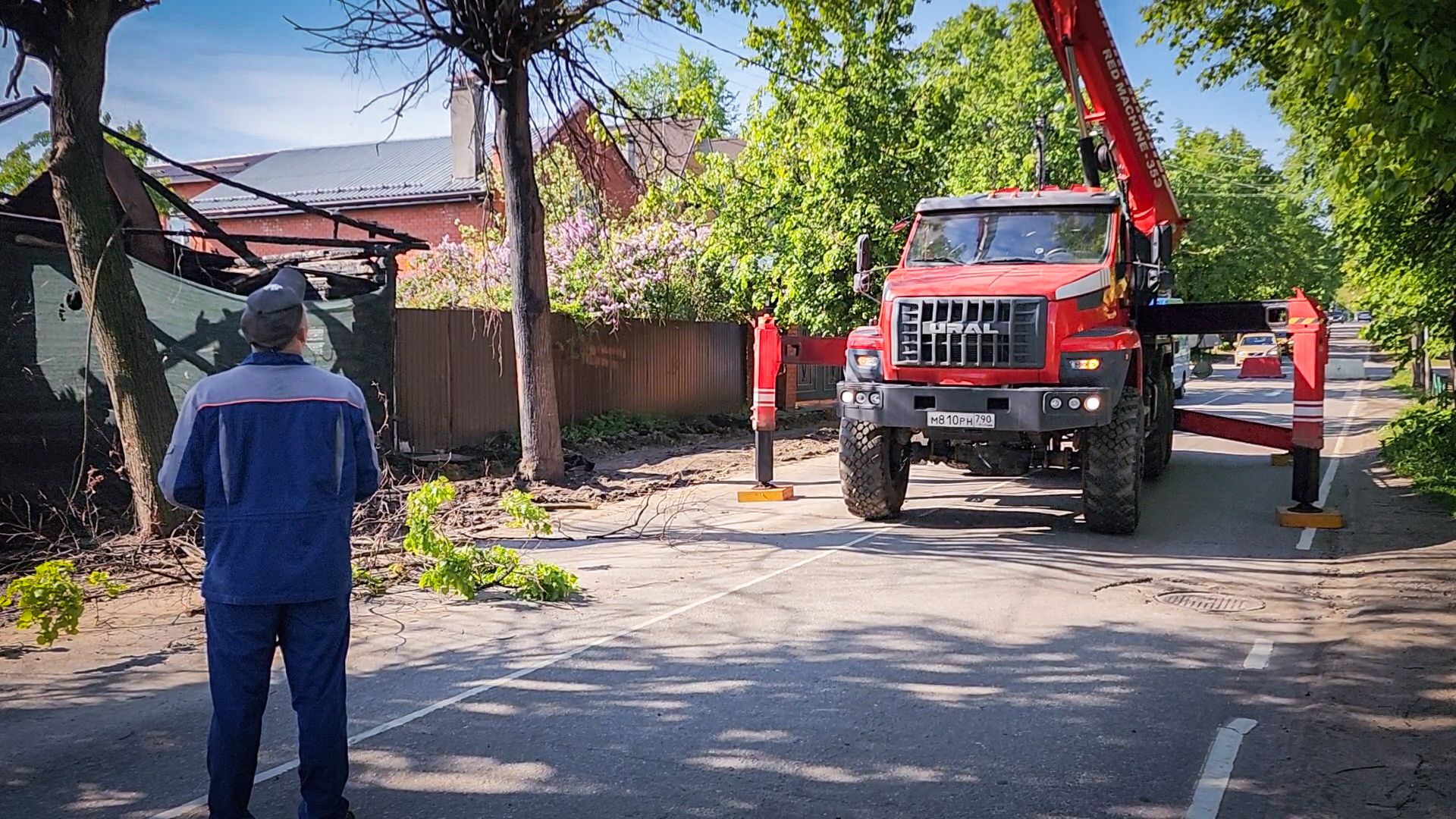 бронницы, опиловка деревьев, благоустройство ,