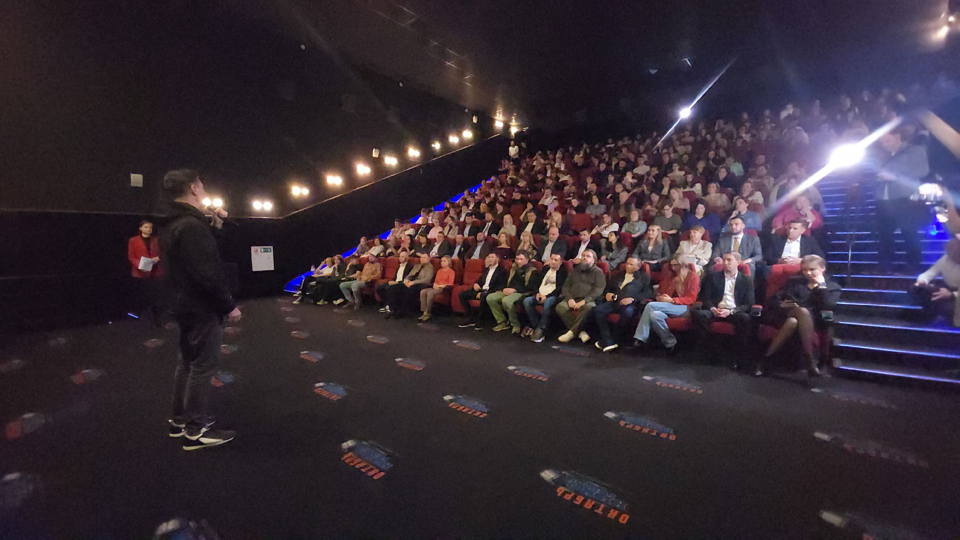 Люберцы, алдан, сво, актер дмитрий дюжев, кинотеатр октябрь в люберцах, спецпоказ фильма,