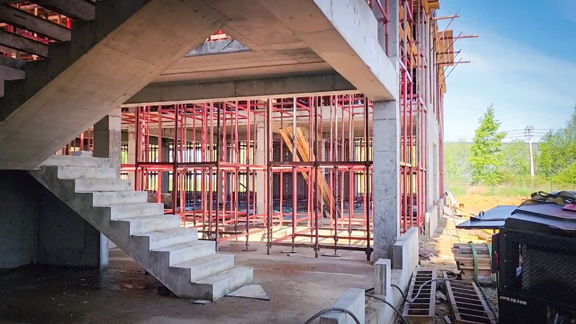 бронницы, центр обслуживания грузового транспорта , строительство ,