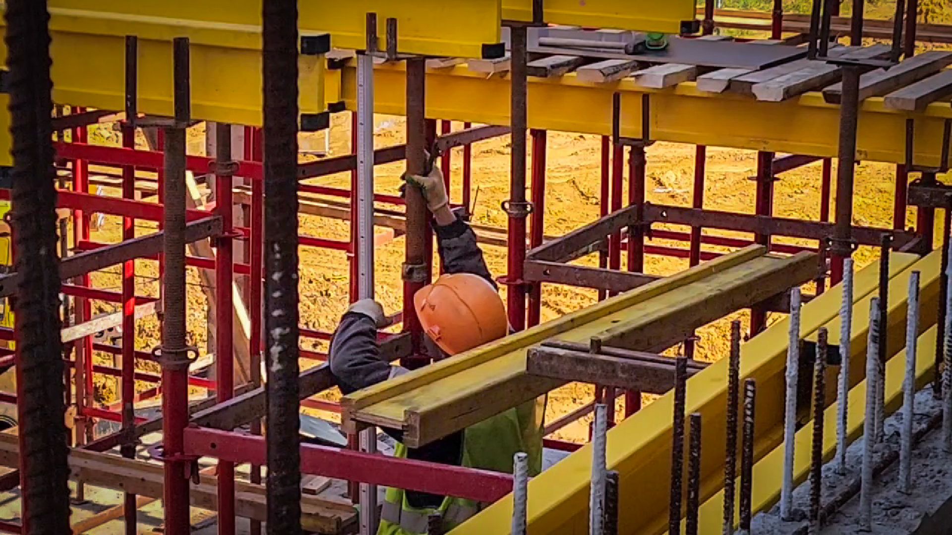 бронницы, центр обслуживания грузового транспорта , строительство ,