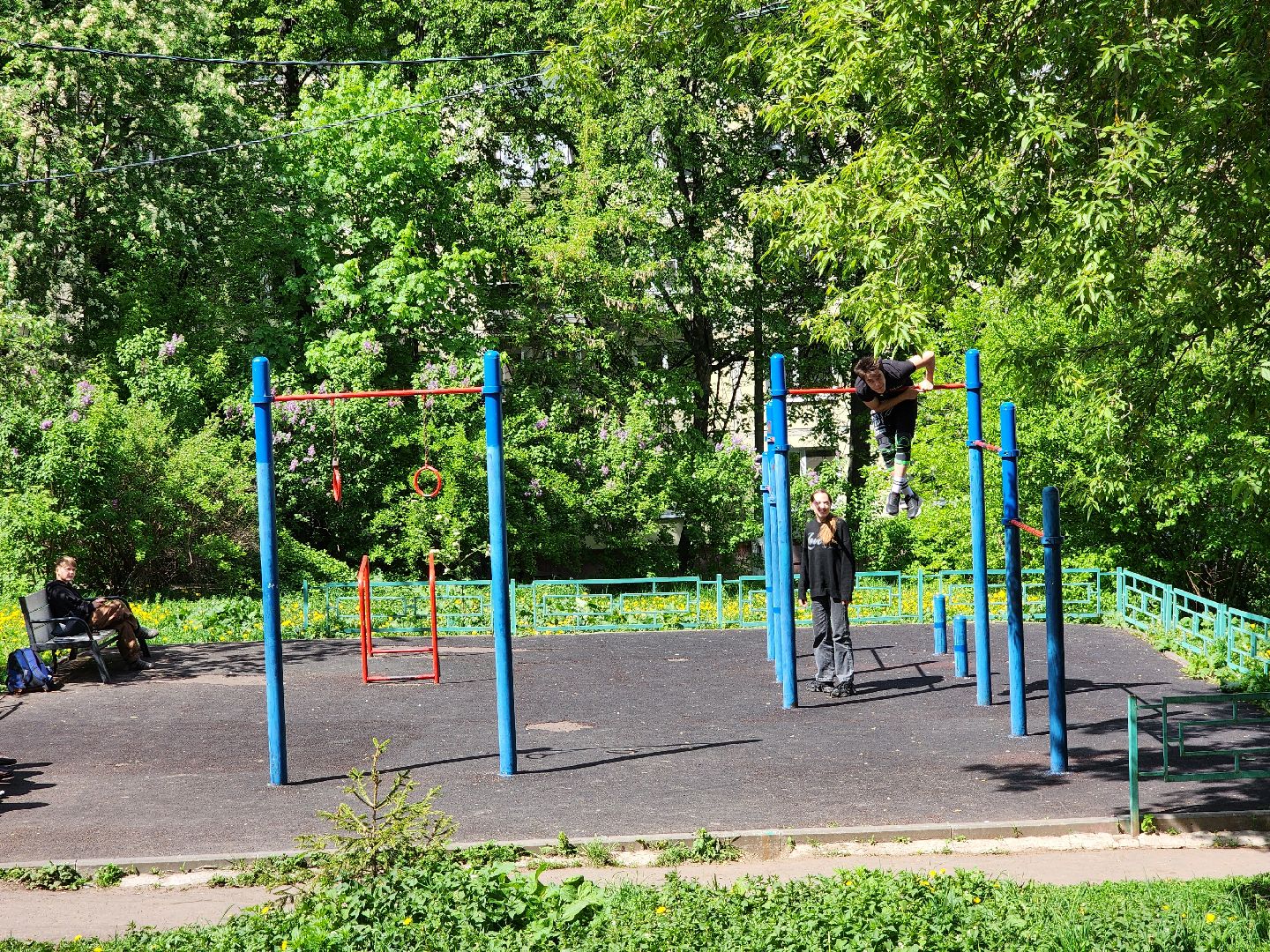 чехов, улица чехова, дворы, комплексное благоустройство, обновление, ремонт, парковки, проезды, пешеходные дорожки, спортивная площадка, зоны отдыха, скамейки, освещение, формирование комфортной городской среды,