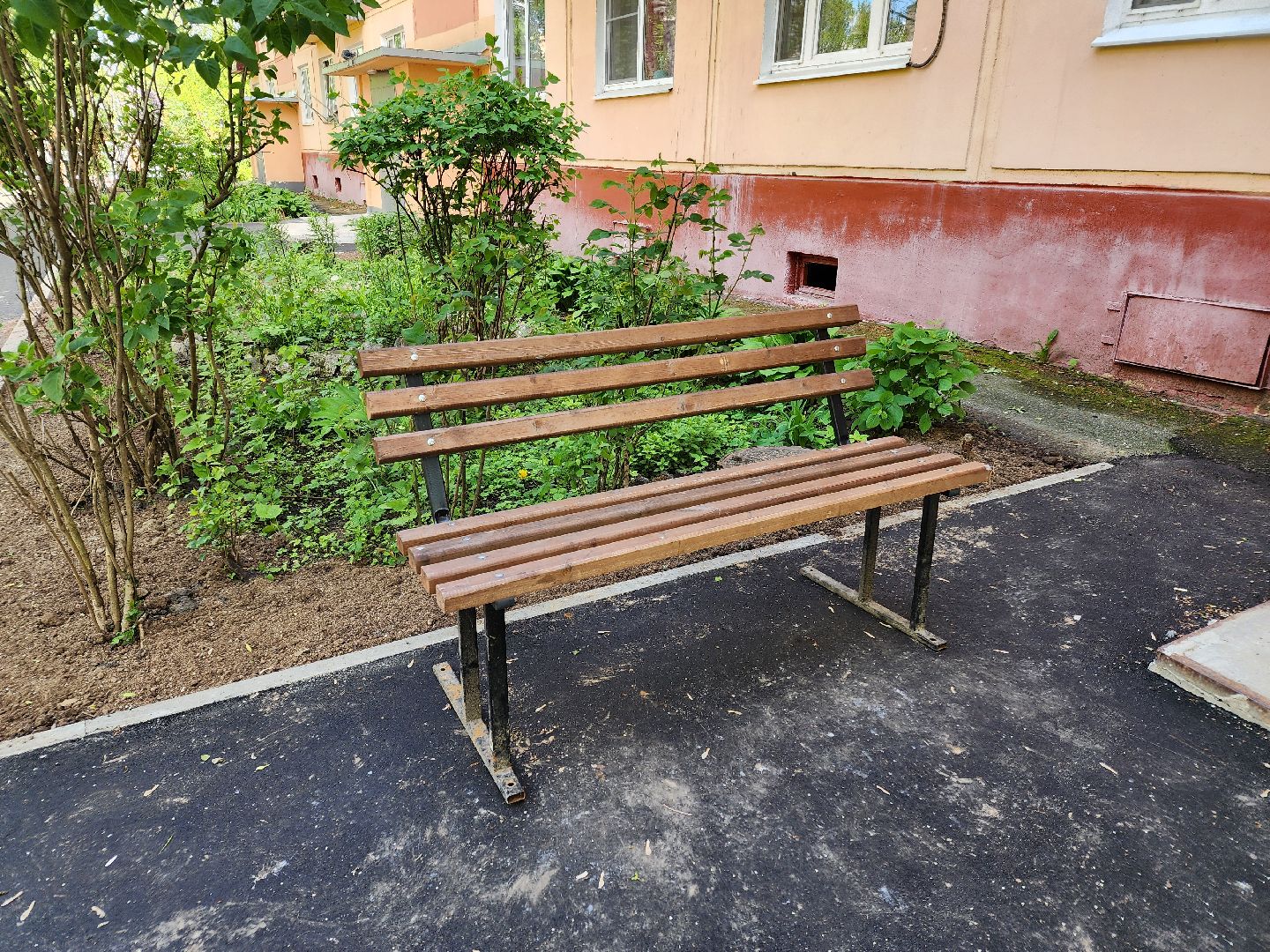 чехов, улица чехова, дворы, комплексное благоустройство, обновление, ремонт, парковки, проезды, пешеходные дорожки, спортивная площадка, зоны отдыха, скамейки, освещение, формирование комфортной городской среды,