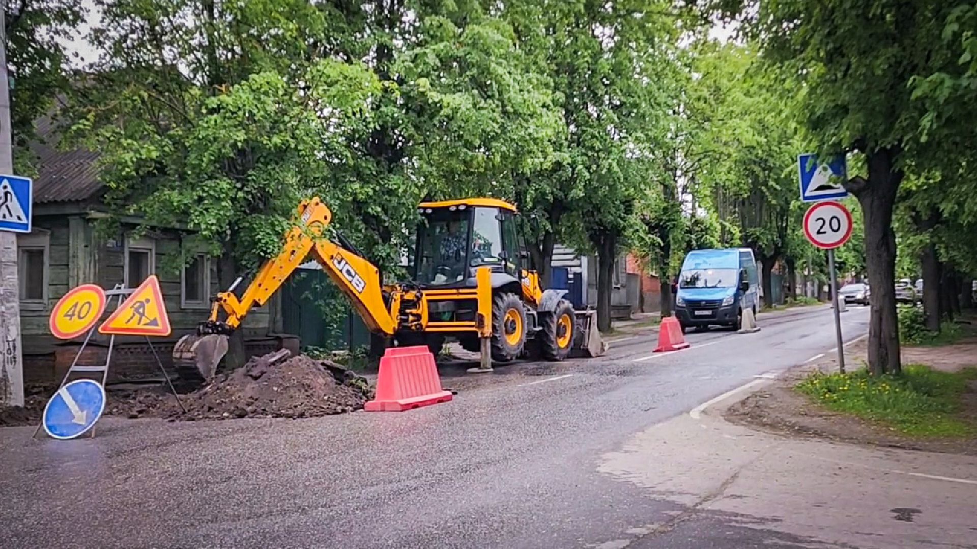 бронницы, ремонт дороги , ремонт тротуара в Каширском переулке ,