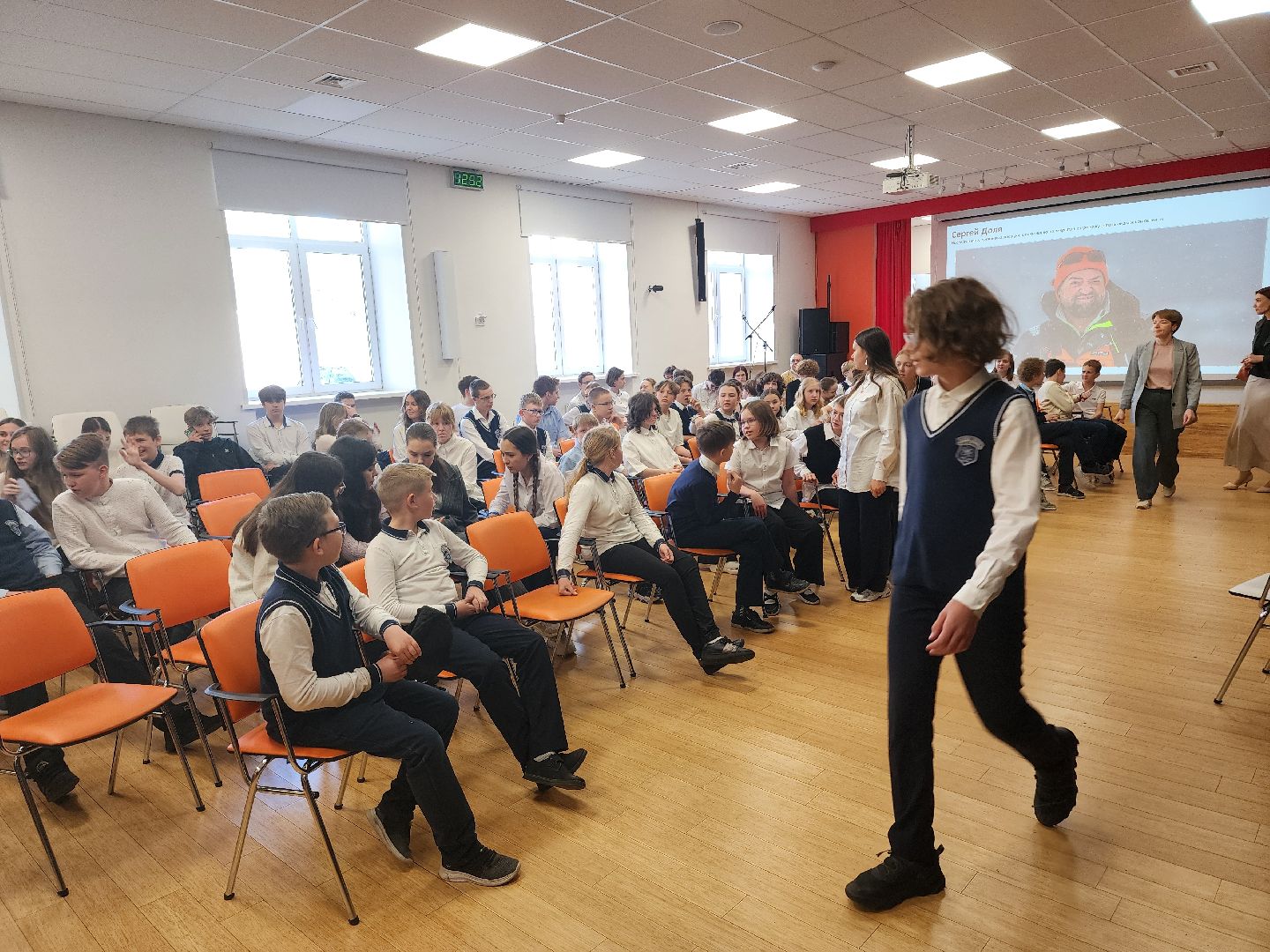 дубна, лицей кадышевского, сергей доля, 100 вопросов лидеру,