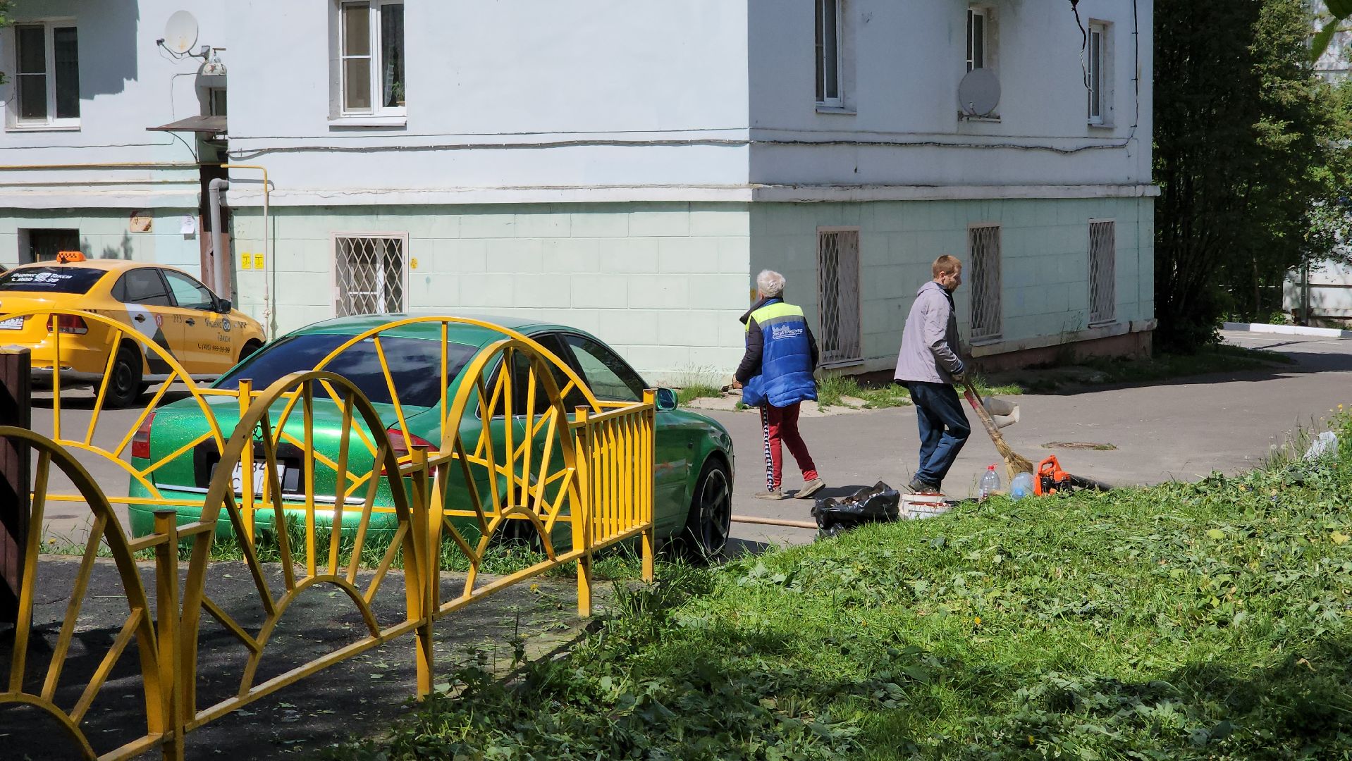 кашира, уборка, дворы, покос травы, покраска, жкх, управляющая компания,