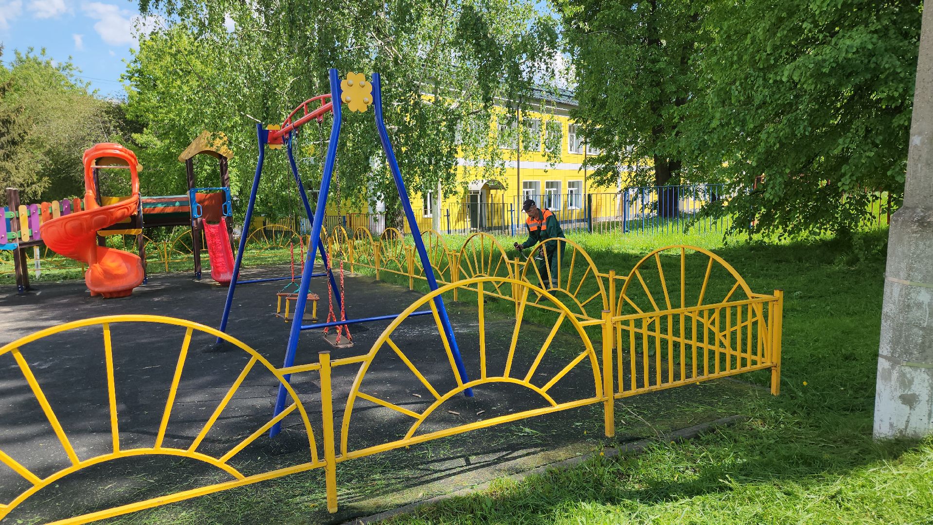 кашира, уборка, дворы, покос травы, покраска, жкх, управляющая компания,