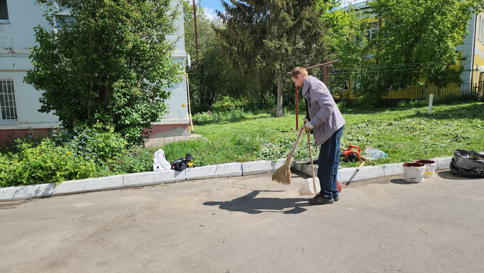 кашира, уборка, дворы, покос травы, покраска, жкх, управляющая компания,