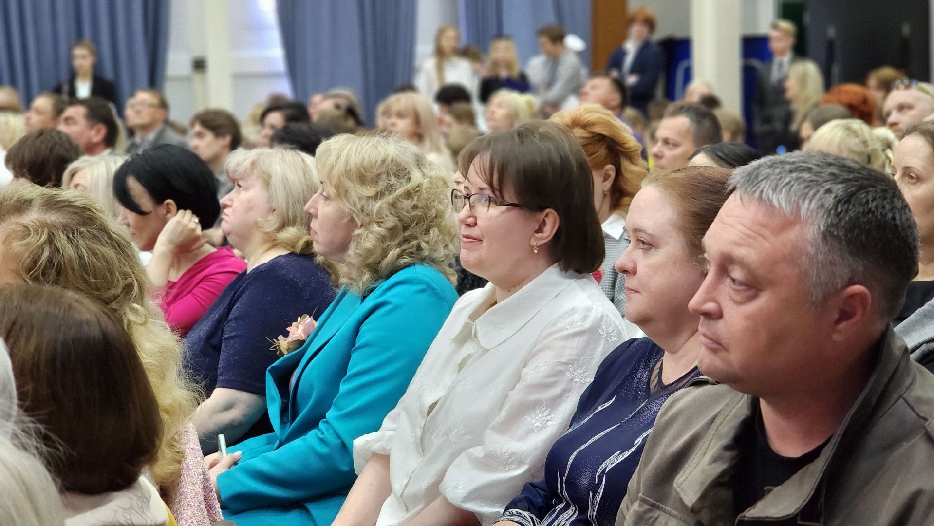 последний звонок, выпускники 2025, образование, ногинск, богородский городской округ,