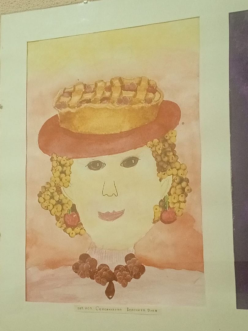 экспозиция, вертикалки, картины, детские рисунки,фантазия,художественная выставка, дом культуры,