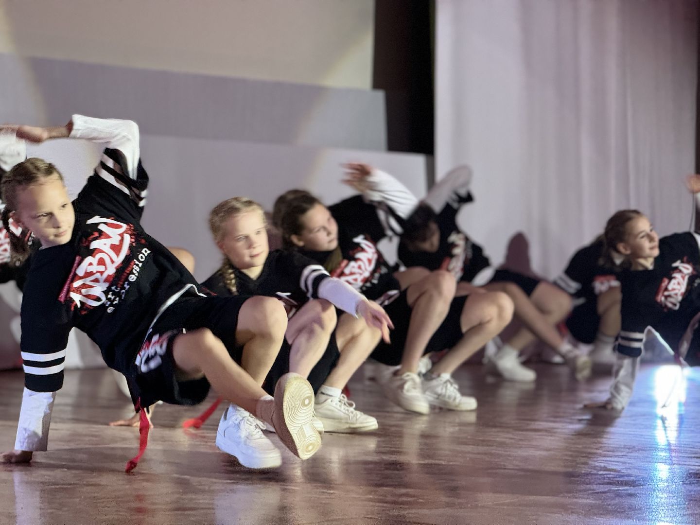 танцевальная студия , отчетный концерт, ленинский городской округ, кинотеатр искра,