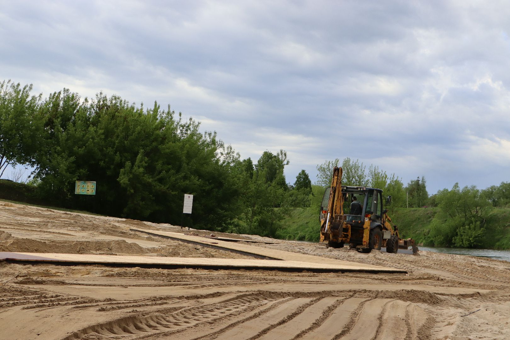 серебряные пруды, парк серебряный, пляж,