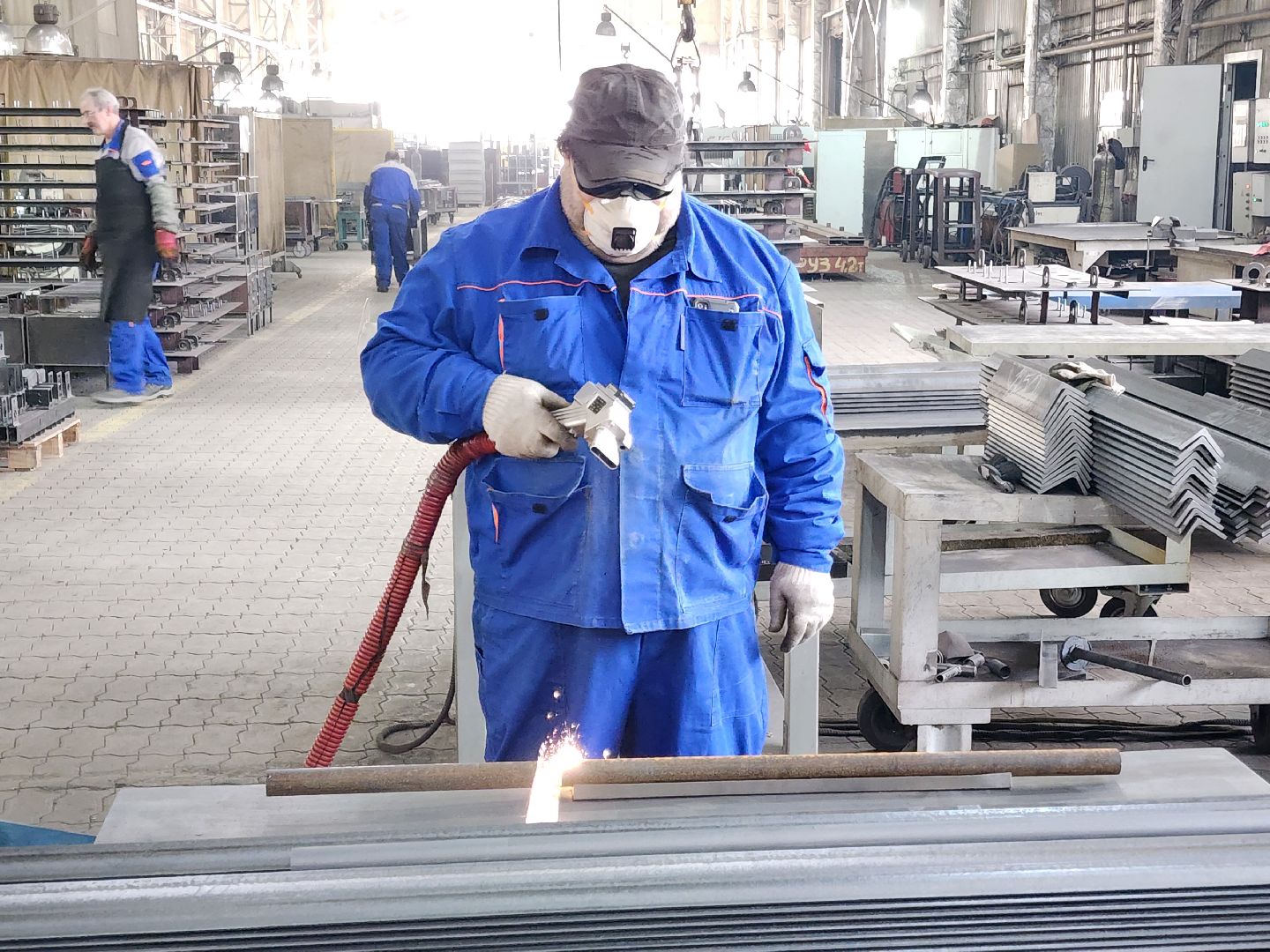 чехов, деревня люторецкое, завод электрощит, электротехническое оборудование, передовые технологии, автоматизация процессов, современное оборудование, станки, автоматизированные линии, уникальные разработки,