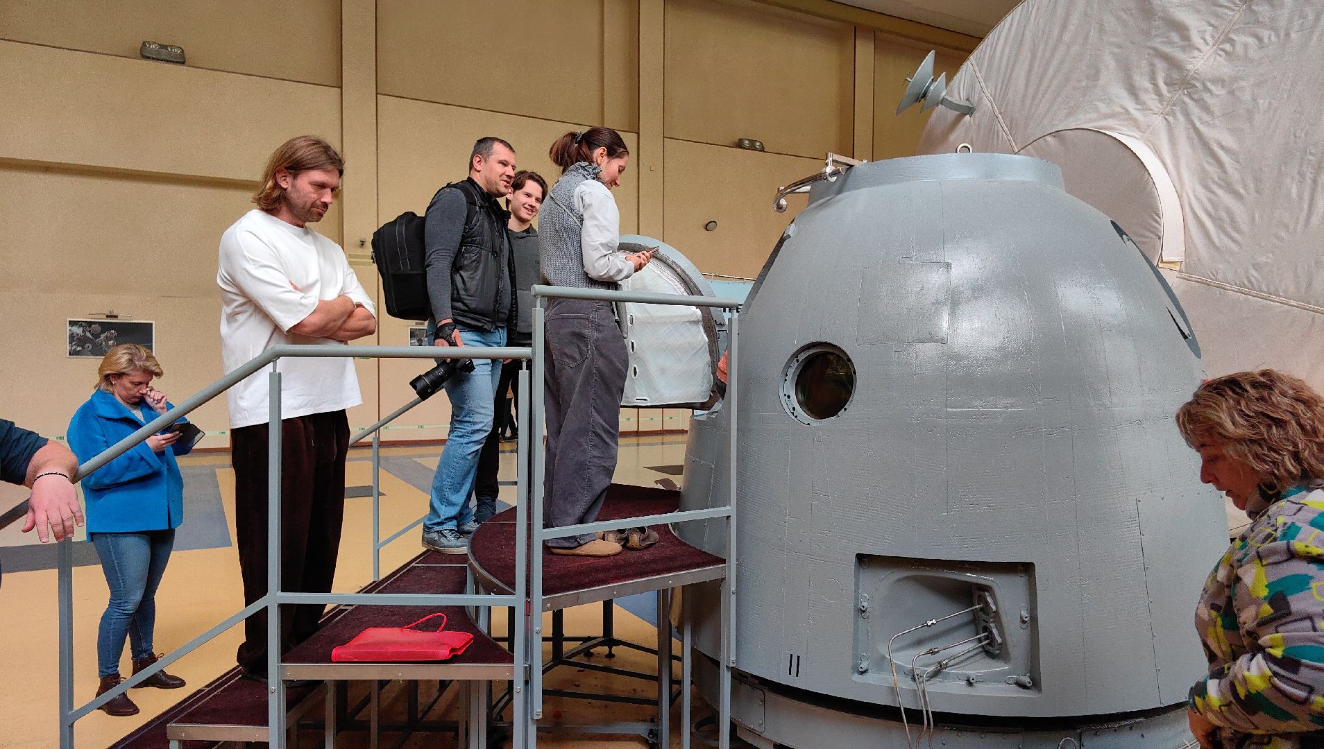 сурдокамера, спускаемый аппарат, капсула, Центр подготовки космонавтов, центрифуга, невесомость,