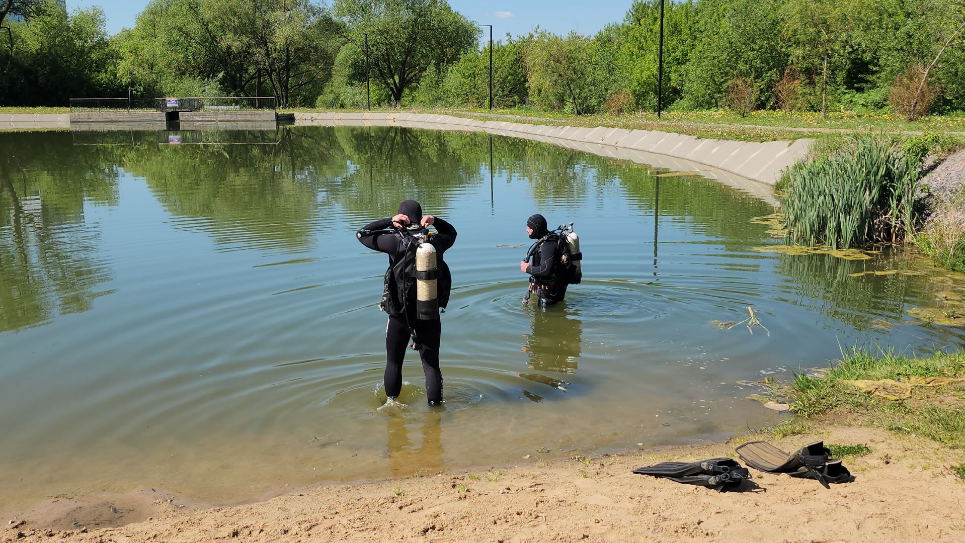 серпухов, пруд у МСЧ-8, водолазы в серпухове, спасатели юпитер, улица весенняя,