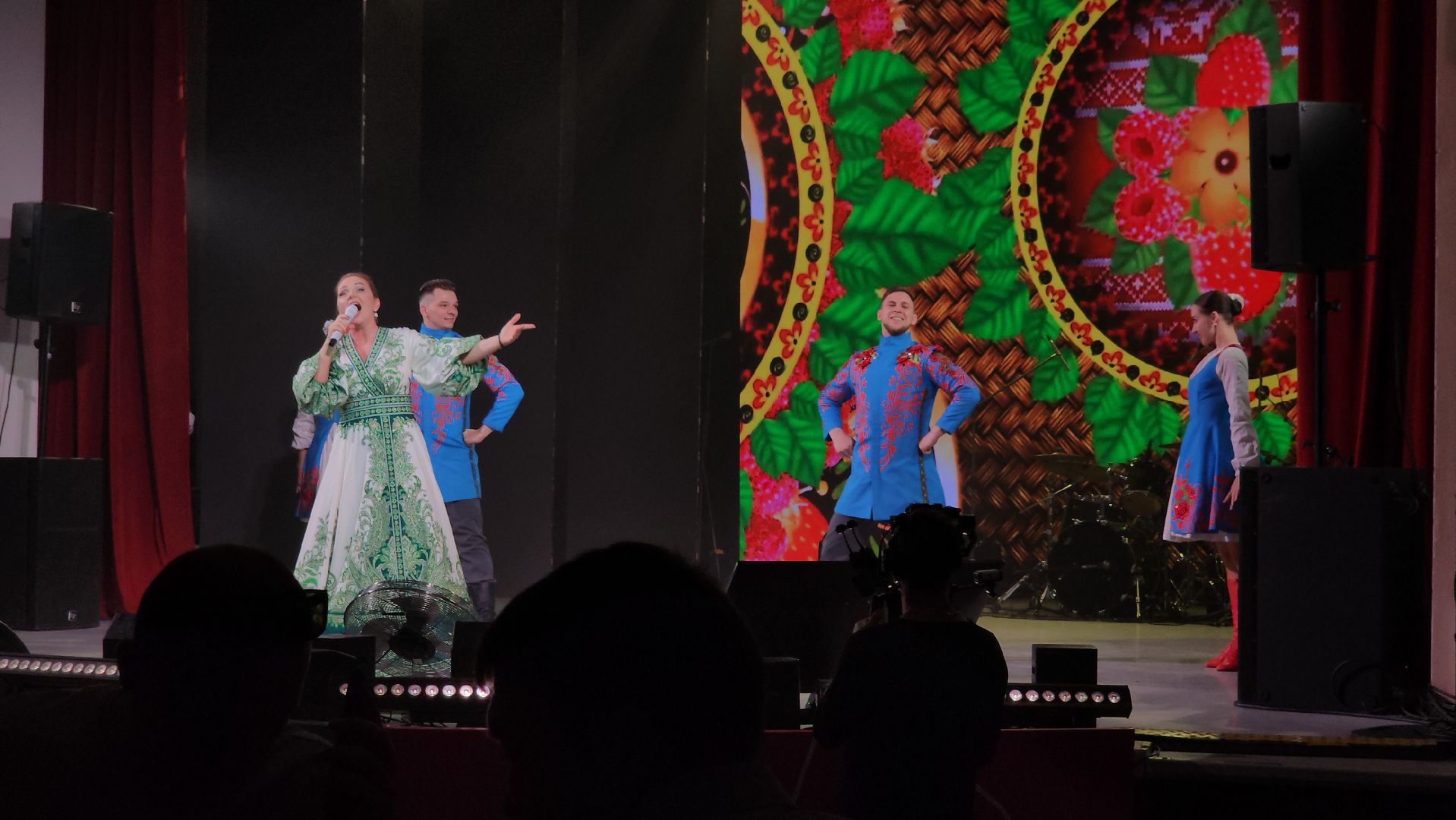 Концерт ко дню химика, Заслуженная артистка России, щелково агрохим,