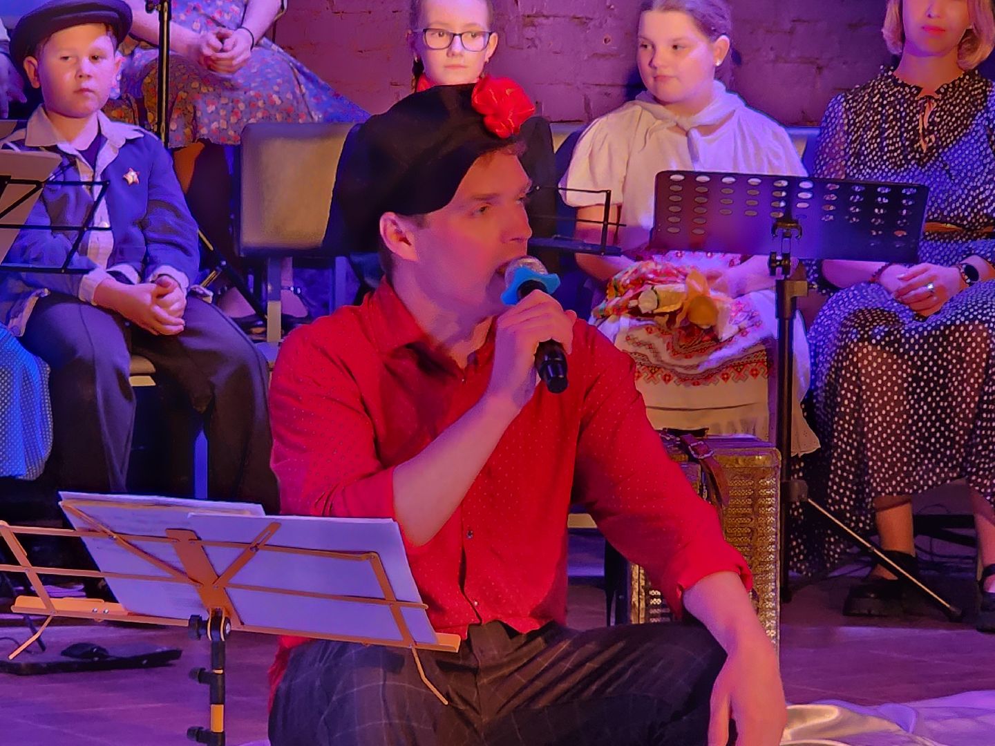 сергиев посад, дк октябрь, лидия лебедева, автобиография, александр кравченко, спектакль,