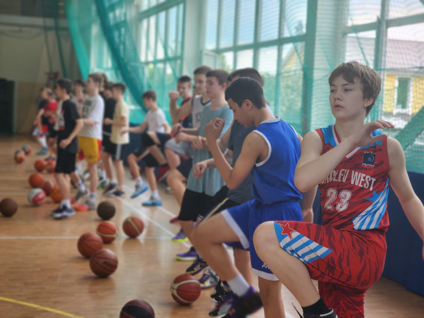 королёв, профессиональный баскетбол, стадион металлист в королеве, кирилл попов,