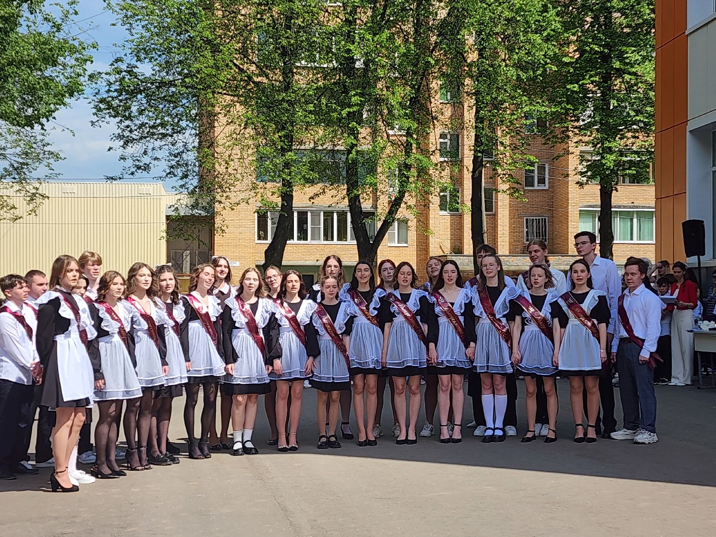 городской округ пушкинский, красноармейск, центр образования, последний звонок 11 класс,