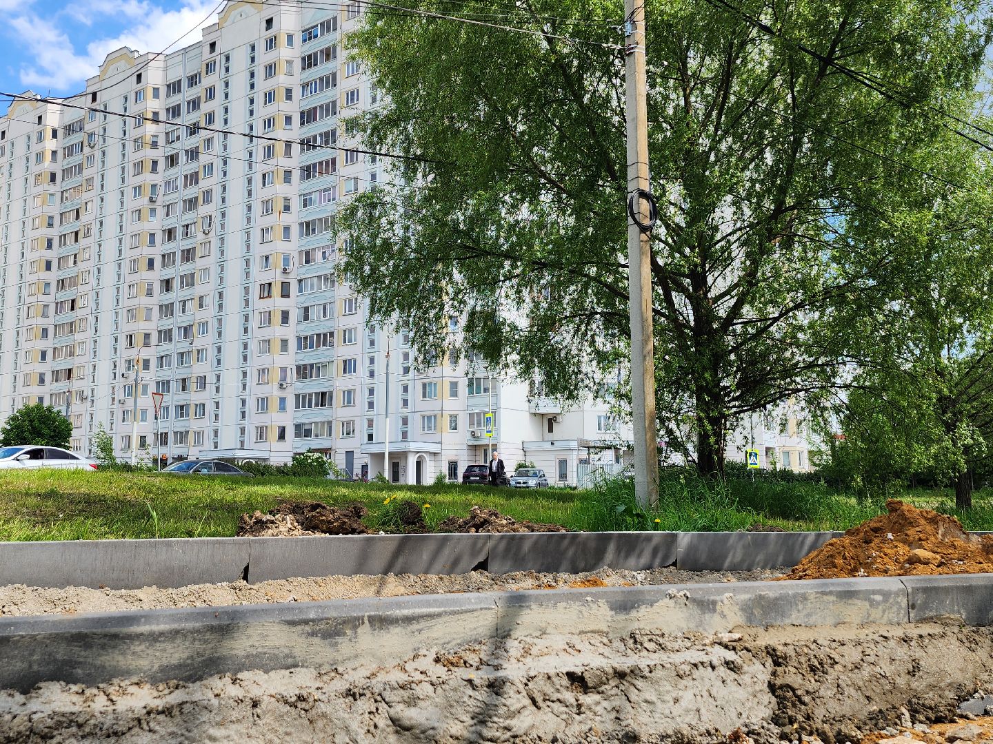 серпухов, народные тропы в серпухове, микрорайон ивановские дворики, улица юбилейная, дороги,