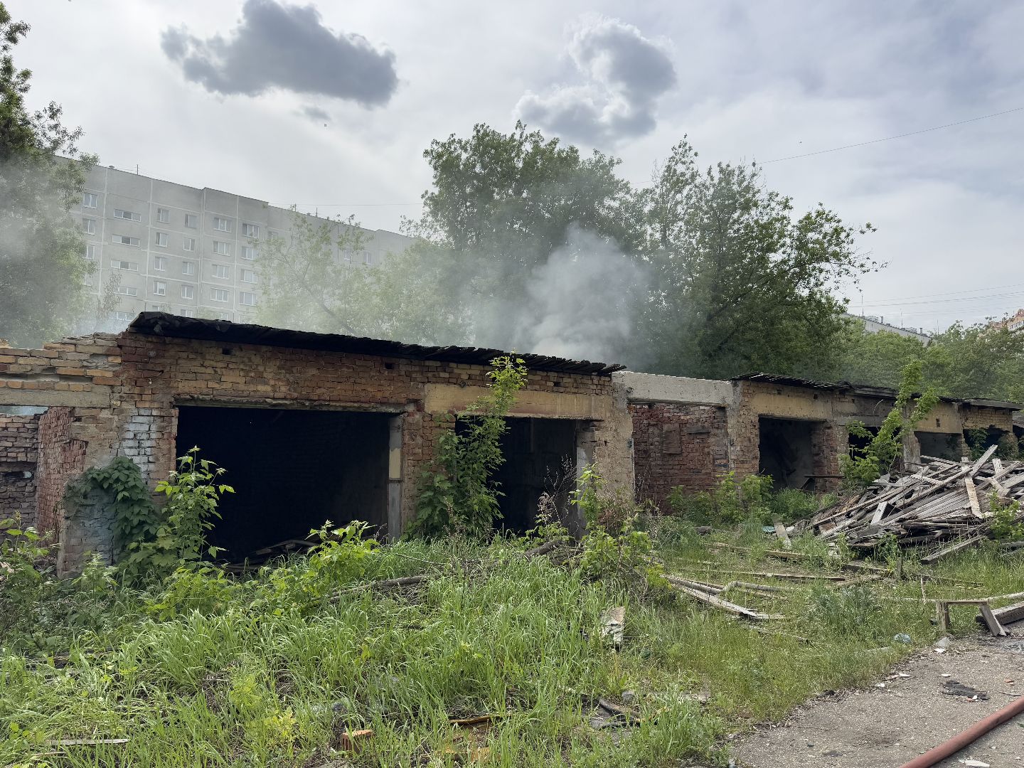 пожар, балашиха, первомайская улица, мчс,