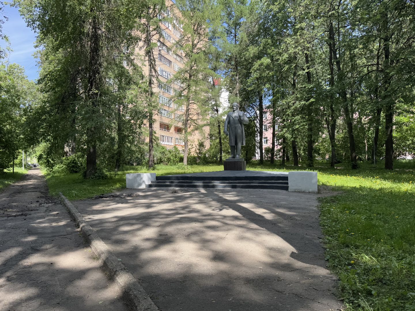 сквер по улице крупешина, благоустройство, балашиха,