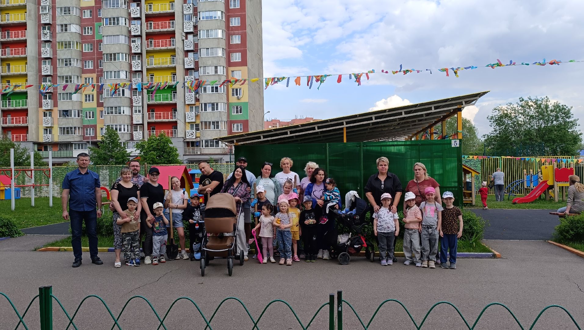 посадка деревьев, лобня, дети,