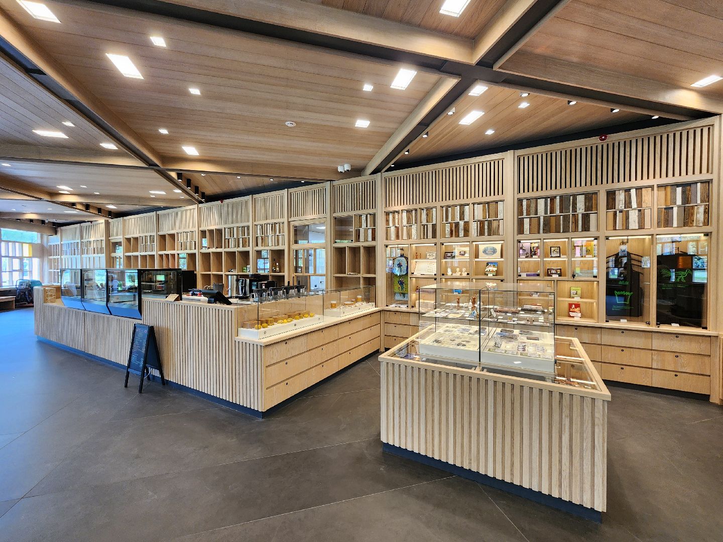 чехов, село мелихово, музей-заповедник, реконструкция, благоустройство, новый главный вход, визит-центр, билетные кассы, мини-кафе, зона ожидания, терминалы, сувенирный и книжный магазин, губернатор московской области,