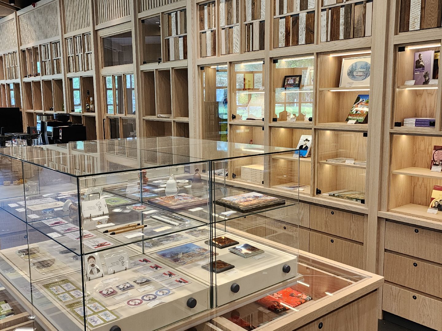 чехов, село мелихово, музей-заповедник, реконструкция, благоустройство, новый главный вход, визит-центр, билетные кассы, мини-кафе, зона ожидания, терминалы, сувенирный и книжный магазин, губернатор московской области,