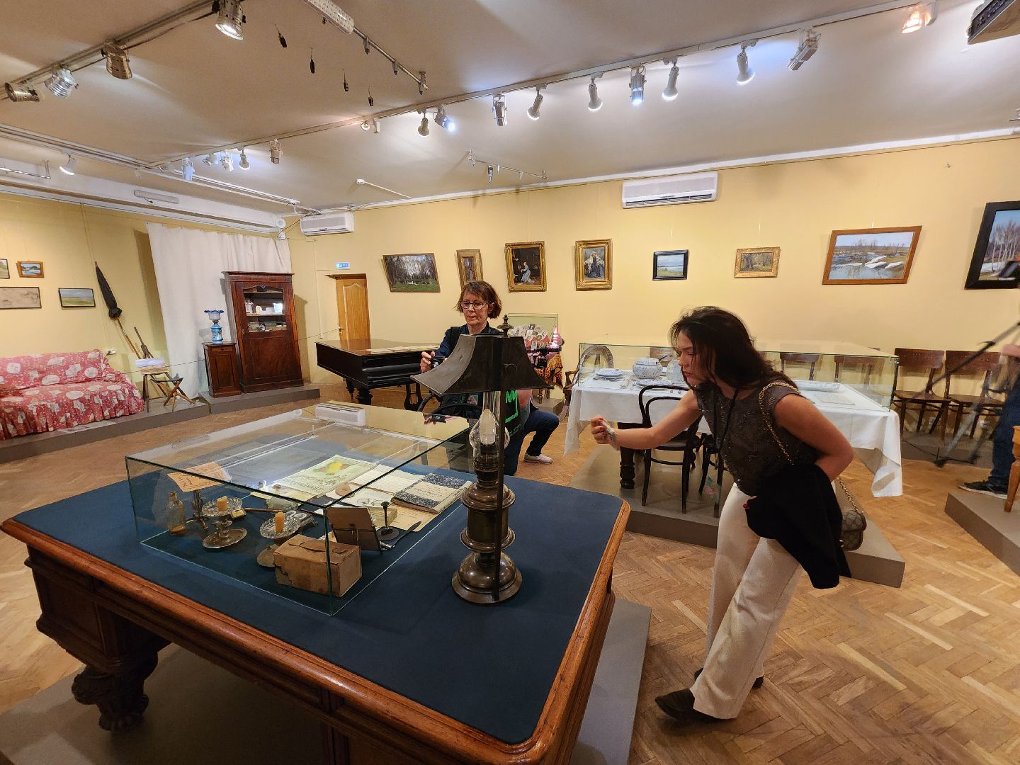 чехов, село мелихово, музей-заповедник, фестиваль мелиховская весна, никита михалков, академия, документальный фильм, спектакль метаморфозы святая простота, чехов писатель на все времена,обзорные экскурсии,