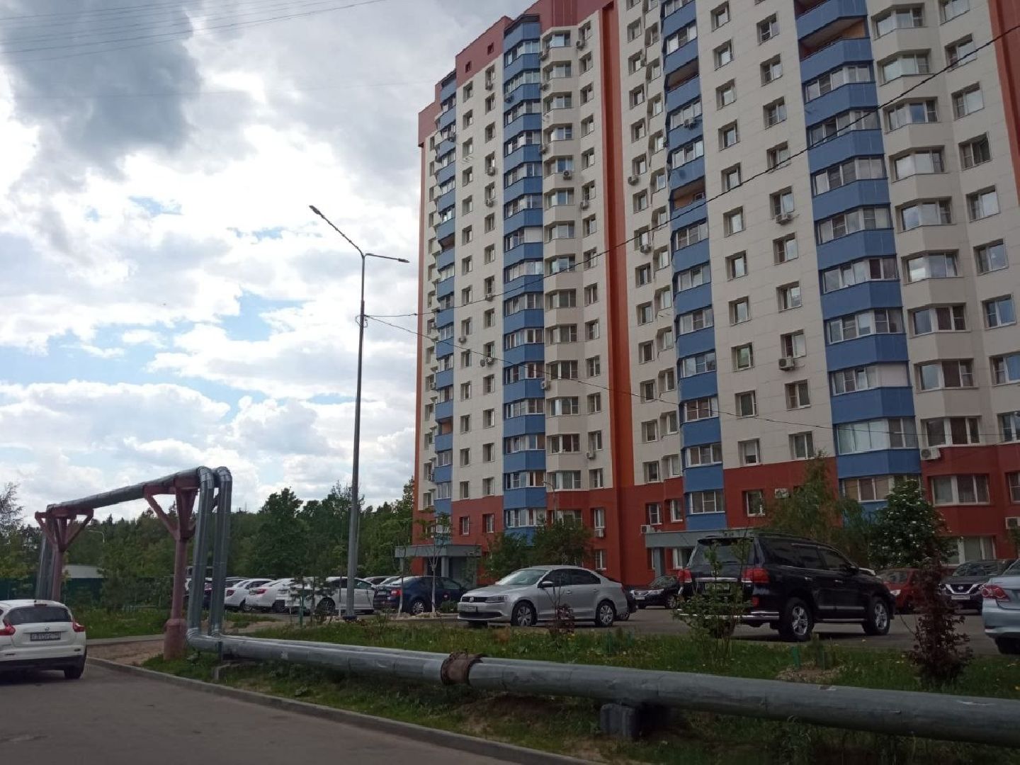 уборка территории, микрорайон школьный власиха, микрорайон тополек власиха, содержание территории,