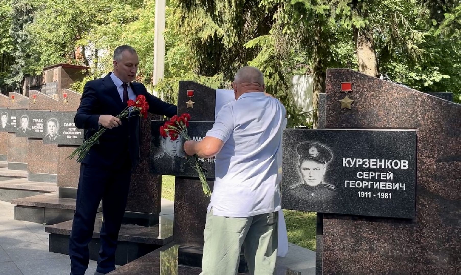 наро-фоминский городской округ, аллея героев, роман шамнэ, никифор марков, герой советского союза, год защитника отечества,