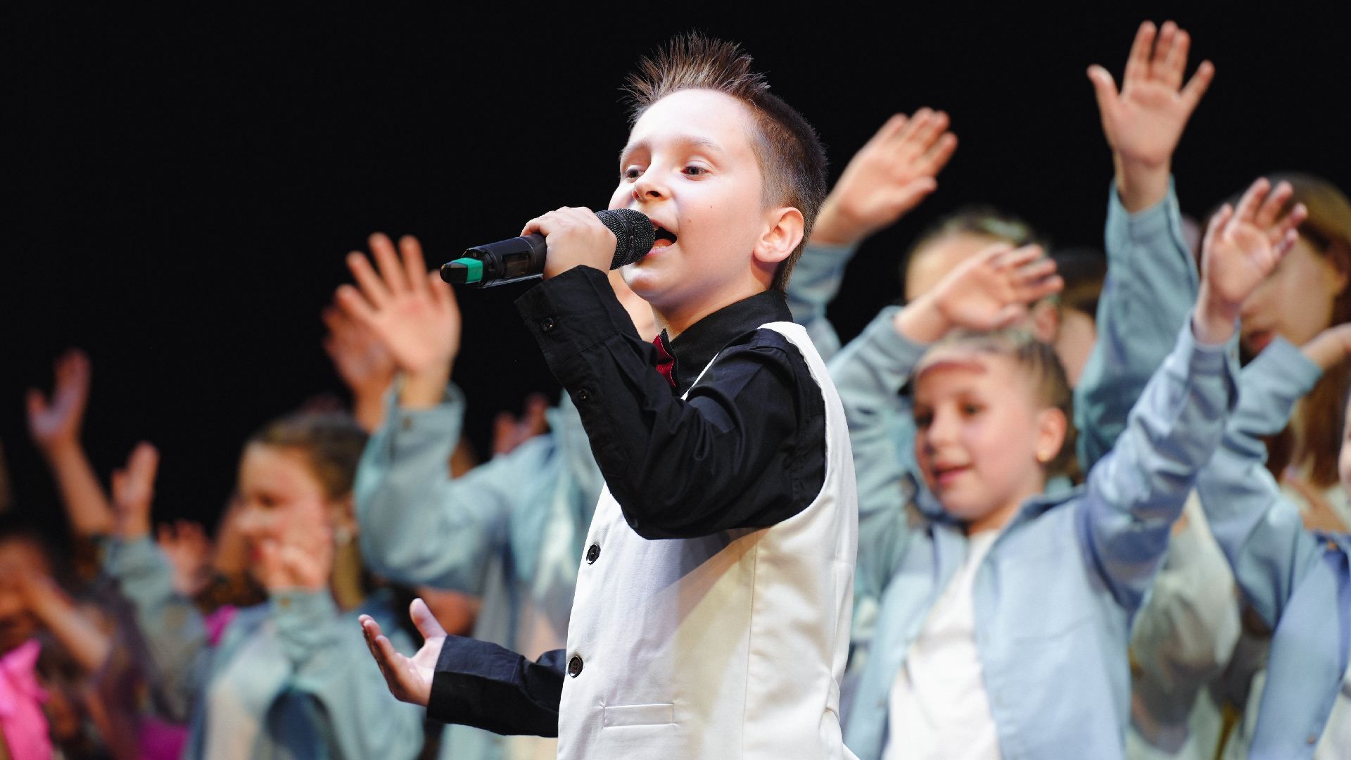 премия,   отчетный концерт,