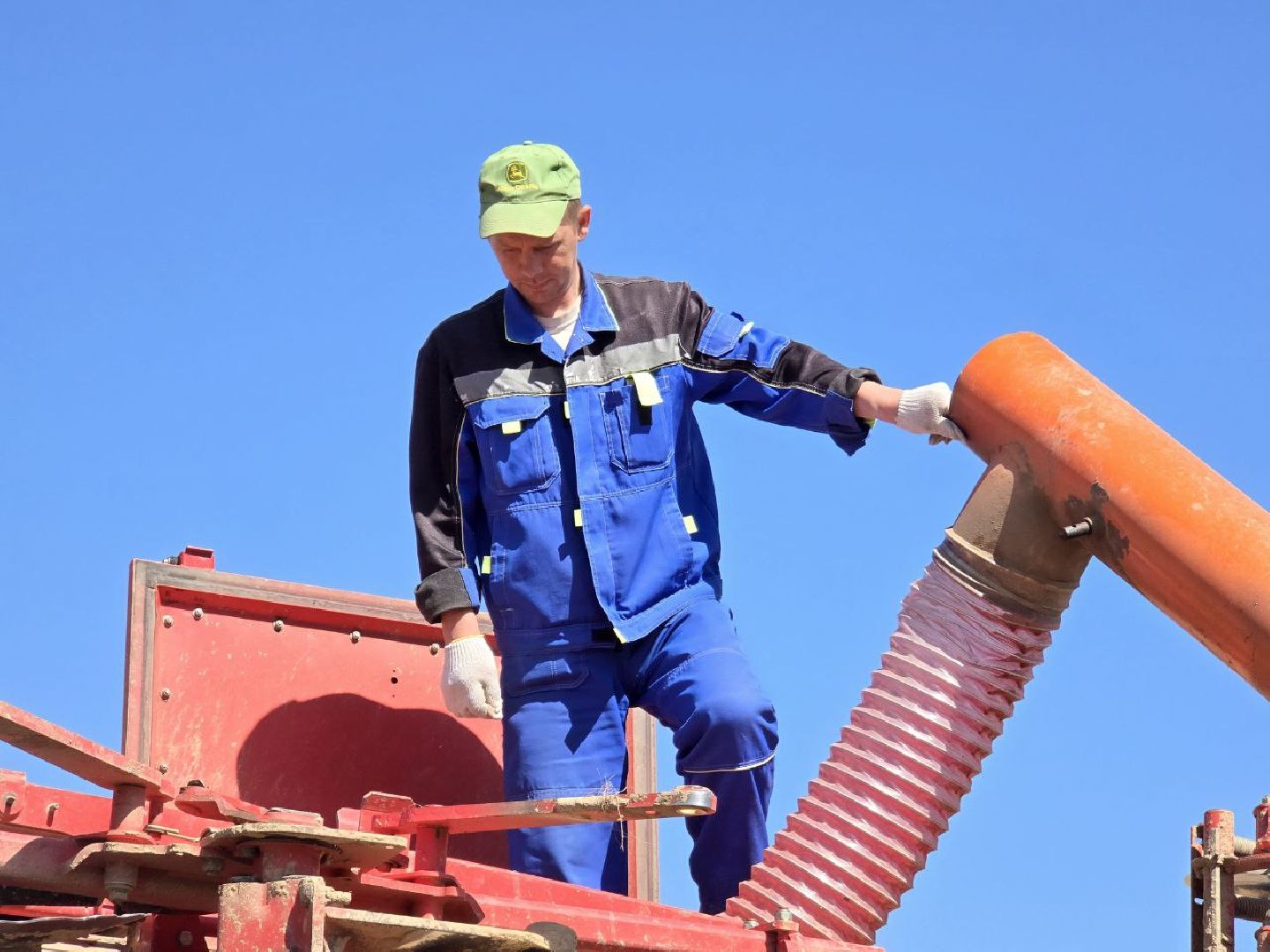 можайск, можайский муниципальный округ, подмосковье, сельское хозяйство, колхоз уваровский,