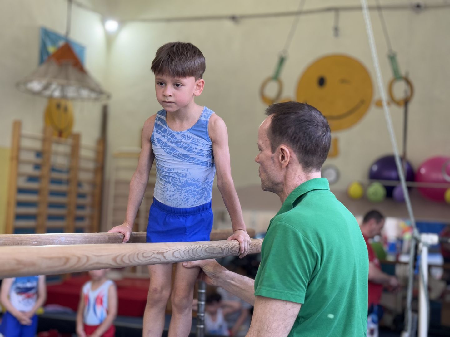 спортивная гимнастика, балашиха, книга рекордов россии, марк маилян, центр гимнастики смайл,