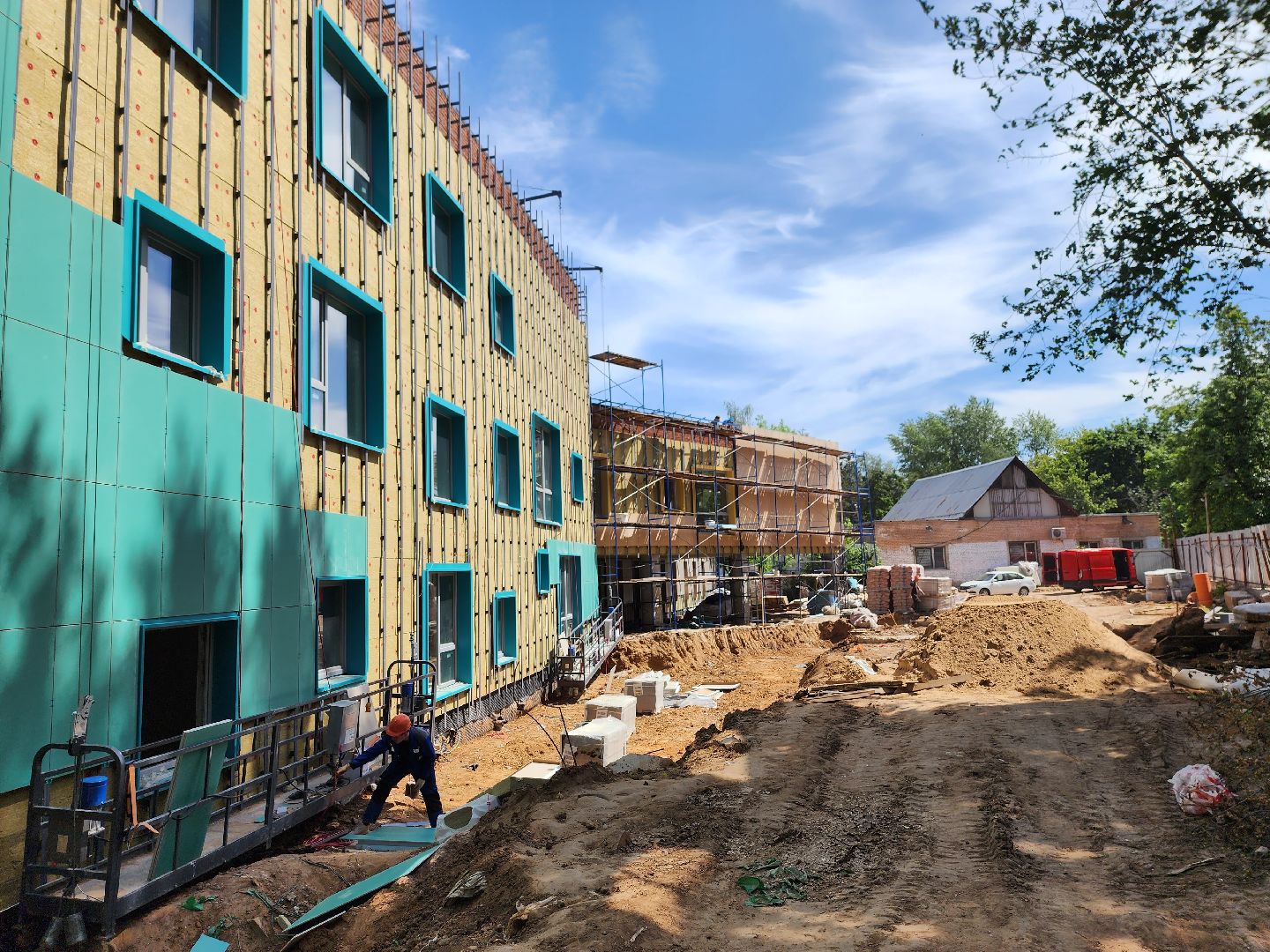 королёв,  новая пристройка к школе в королеве , губернатор московской области,