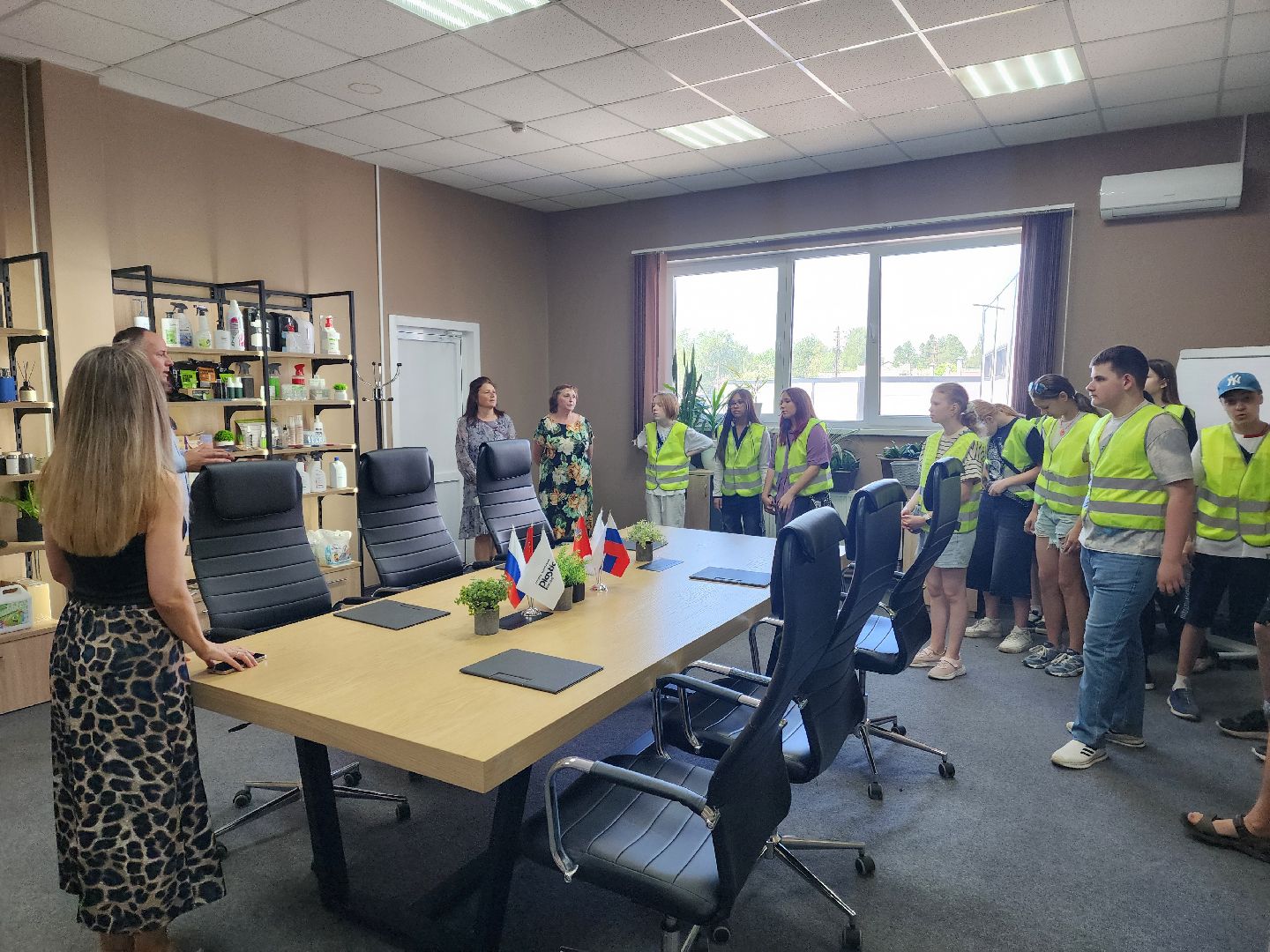 красноармейск, городской округ пушкинский, экскурсия для школьников, производство бытовой химии,