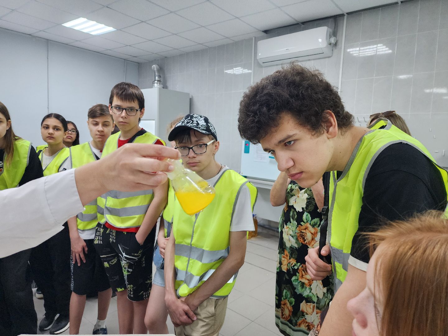 красноармейск, городской округ пушкинский, экскурсия для школьников, производство бытовой химии,