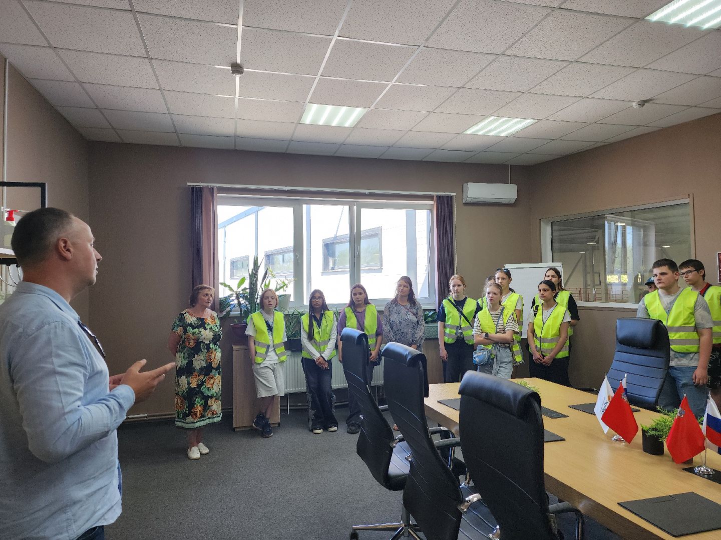 красноармейск, городской округ пушкинский, экскурсия для школьников, производство бытовой химии,