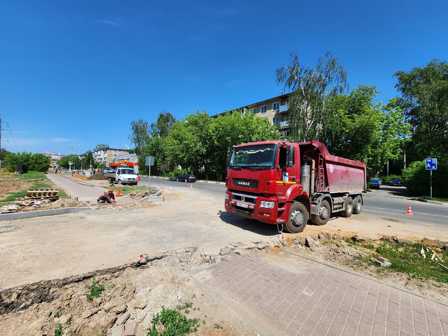 чехов, улица мира,  ремонт дороги, строительство тротуара, дорожные работы, парковки,  автостоянка, детская поликлиника, чеховская больница, госпрограмма московской области, благоустройство,