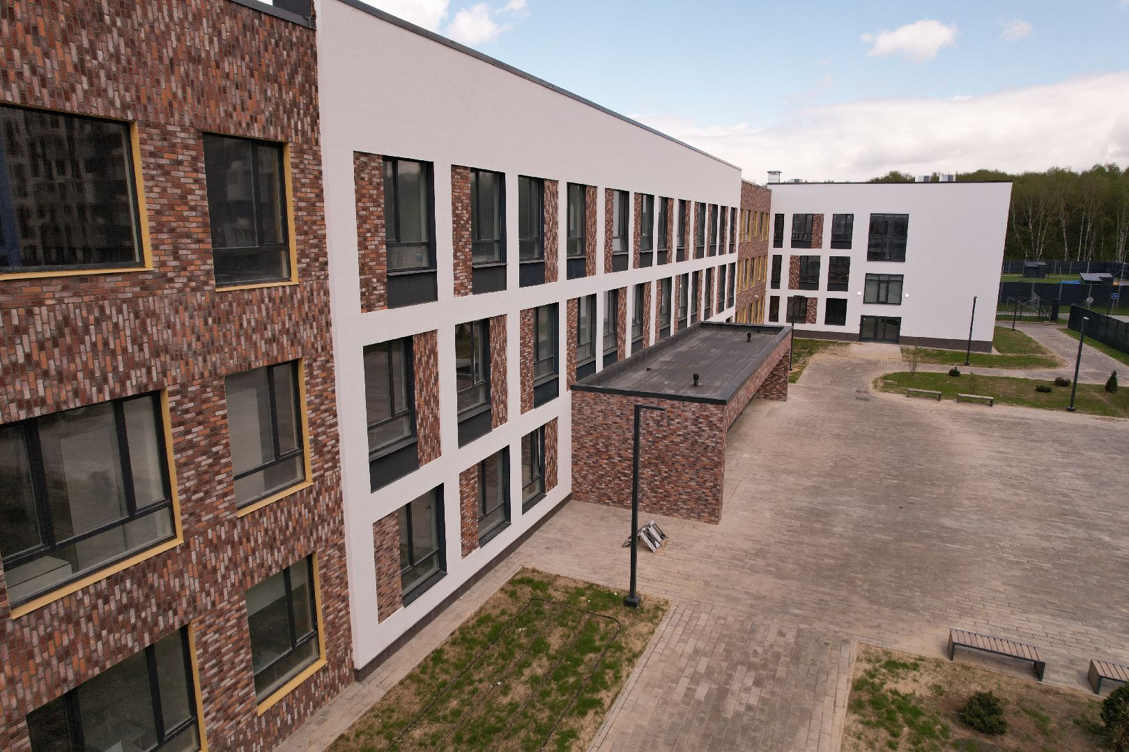 видео с коптера, школа в жк горки парк, школа в ленинском,