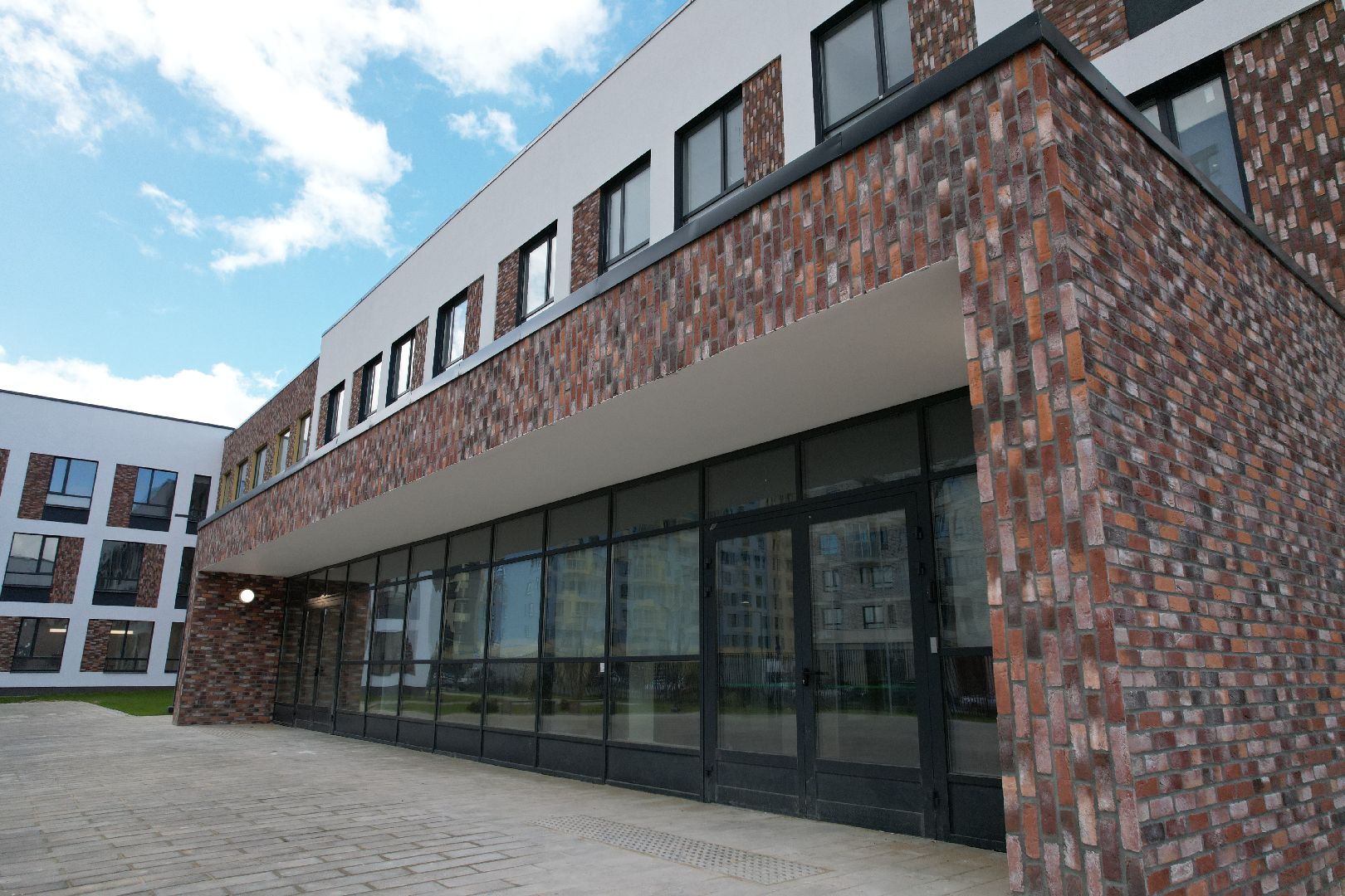 видео с коптера, школа в жк горки парк, школа в ленинском,