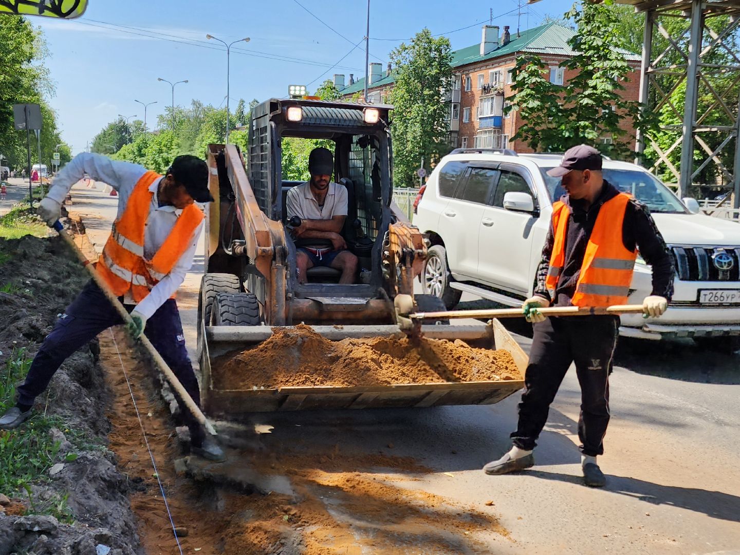 чехов, улица молодежная, ремонт дороги, дорожный ремонт, укладка бордюра, замена покрытия, благоустройство, госпрограмма московской области, развитие дорожного комплекса,
