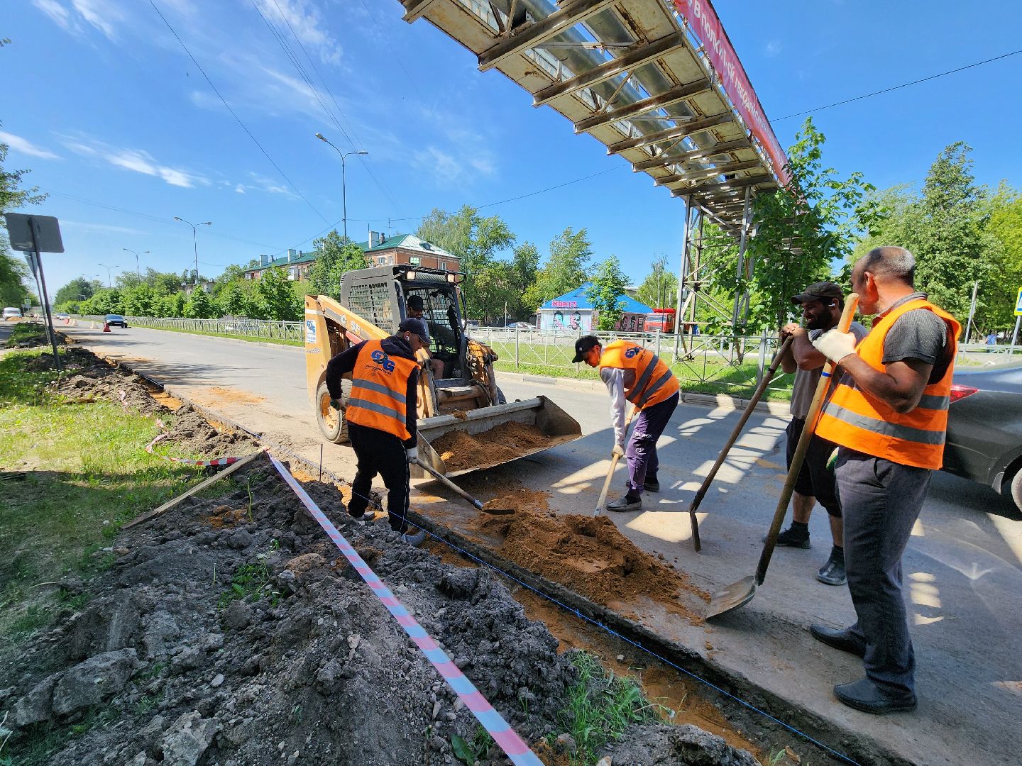 чехов, улица молодежная, ремонт дороги, дорожный ремонт, укладка бордюра, замена покрытия, благоустройство, госпрограмма московской области, развитие дорожного комплекса,