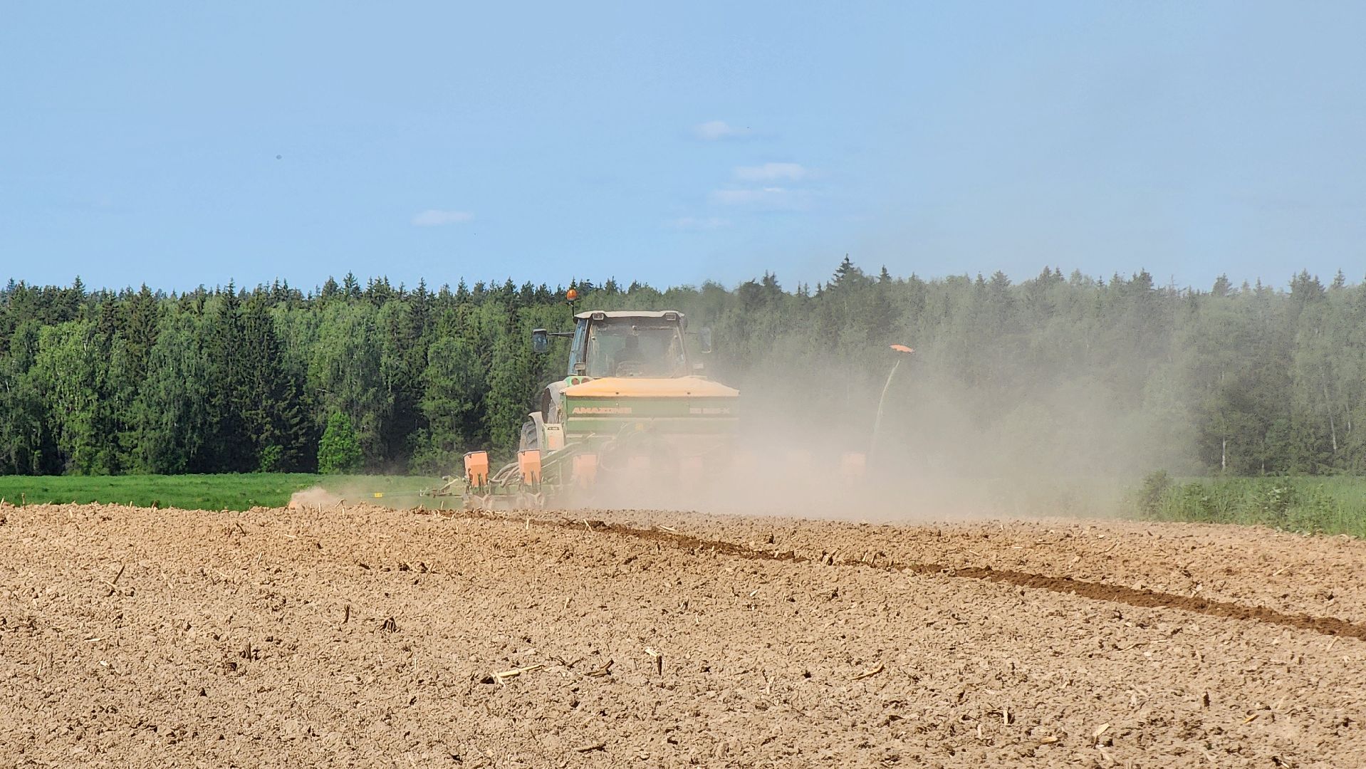 Посевная кампания, рузское молоко, Руза, Агрохолдинг,