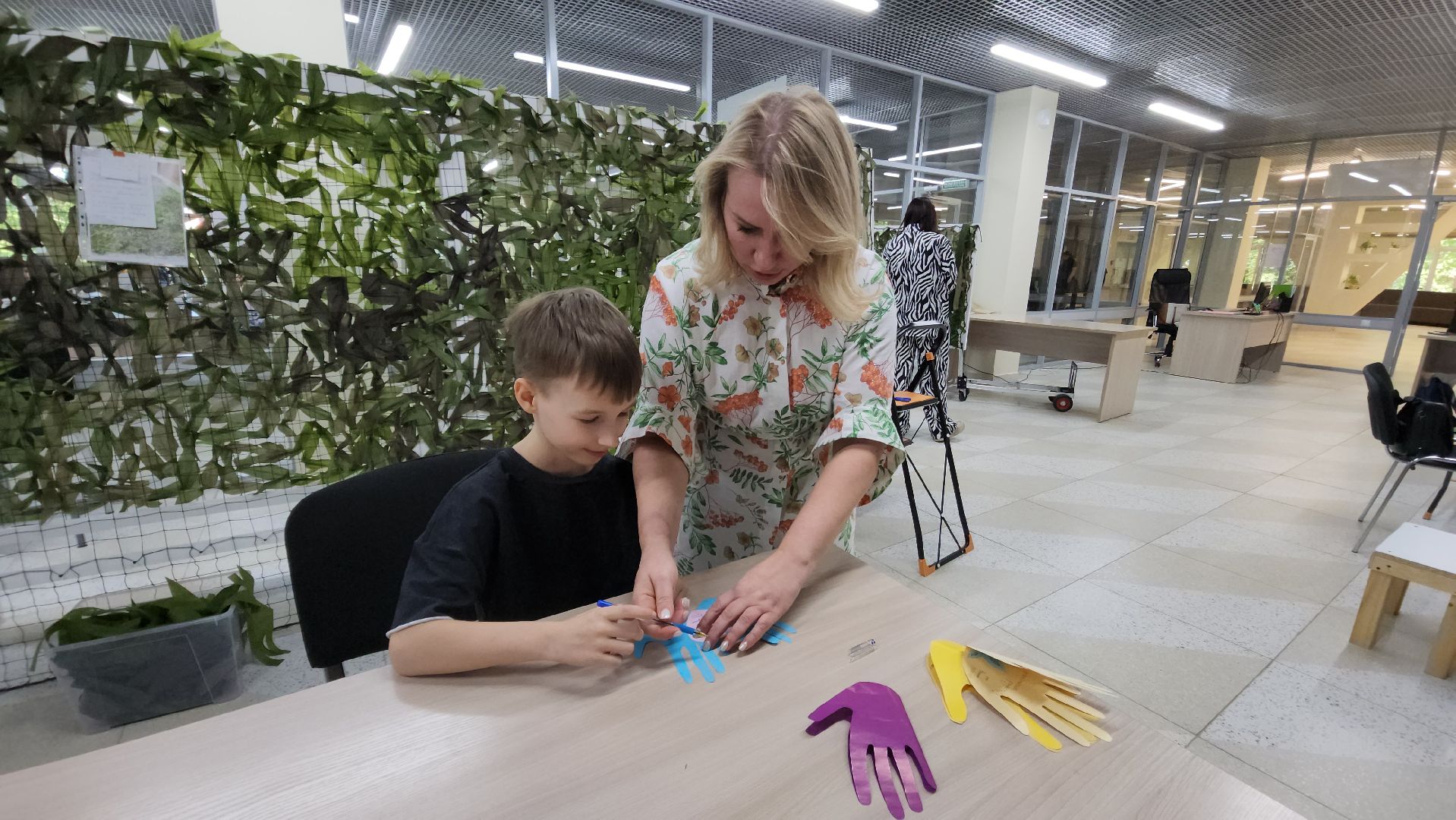 красногорск, сво, плетение маскировочных сетей,