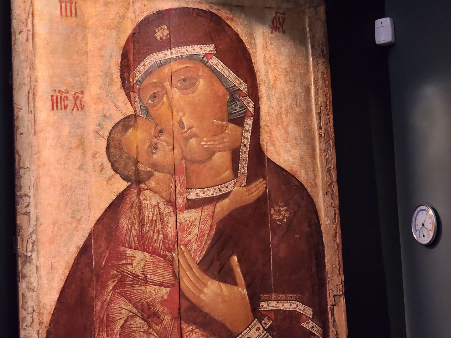 сергиво-посадский городской округ, сергиев посад, сергиево-посадский музей-заповедник, конный двор, выставка, любовью и единением спасемся, федоровская икона,третьяковская галерея,