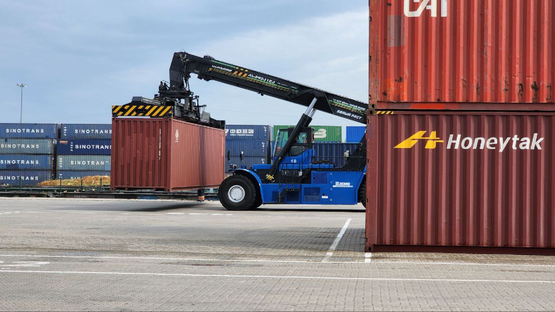 Дмитров, РЖД, ТЛЦ Белый Раст, КНР, Минтранс,