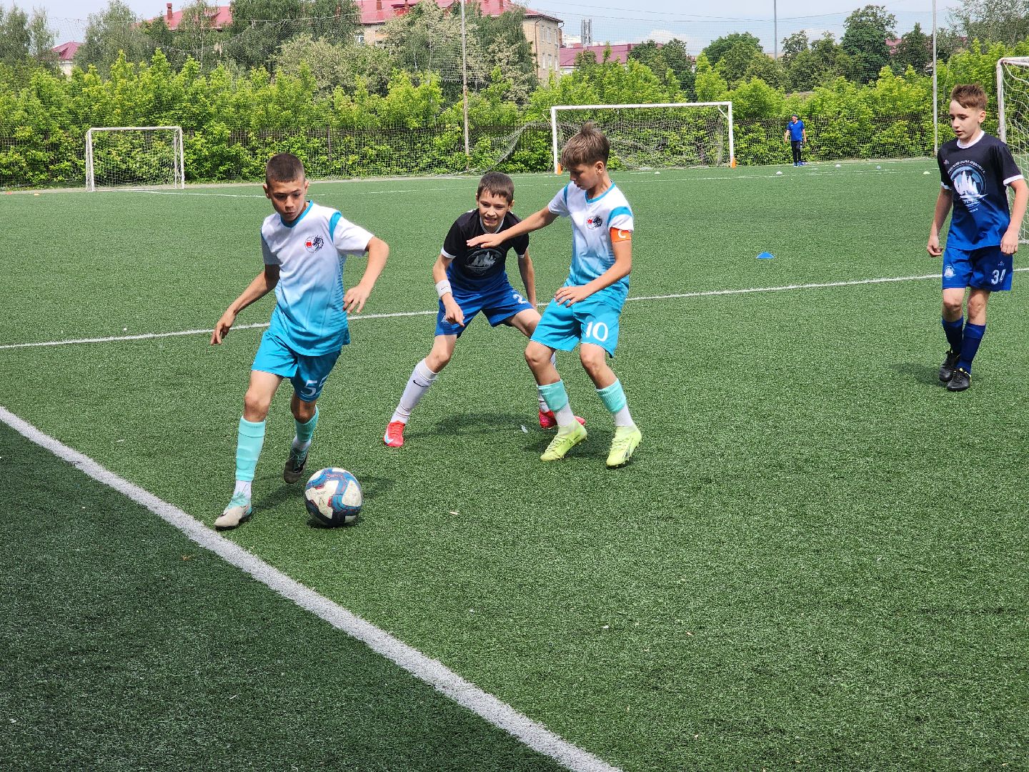 подольск, футбол, кожаный мяч,