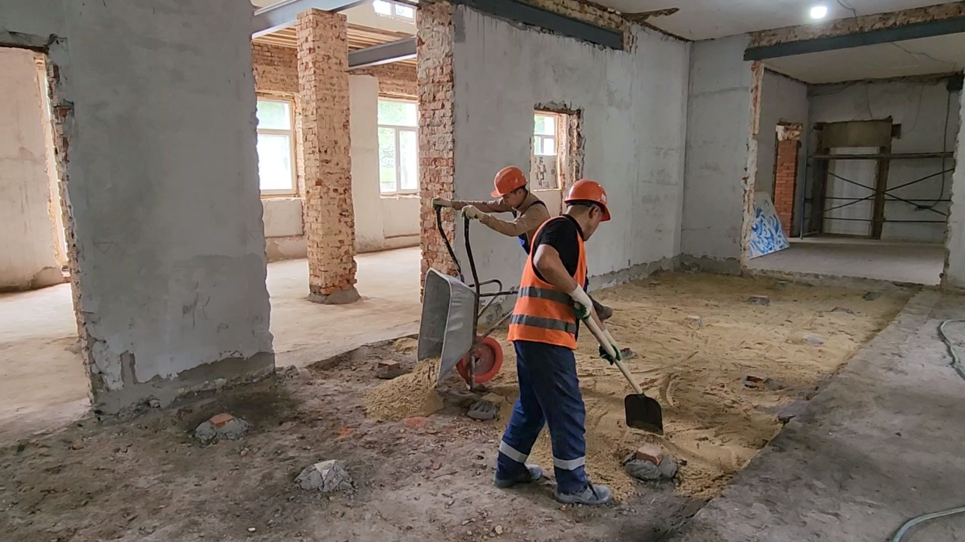 чехов, центр детского творчества, капитальный ремонт, реконструкция, обустройство полов, стяжка полов, демонтажные работы, прокладка инженерных сетей, капремонт, обновление, фасадные работы, замена кровли, окна и двери, госпрограмма московской области,