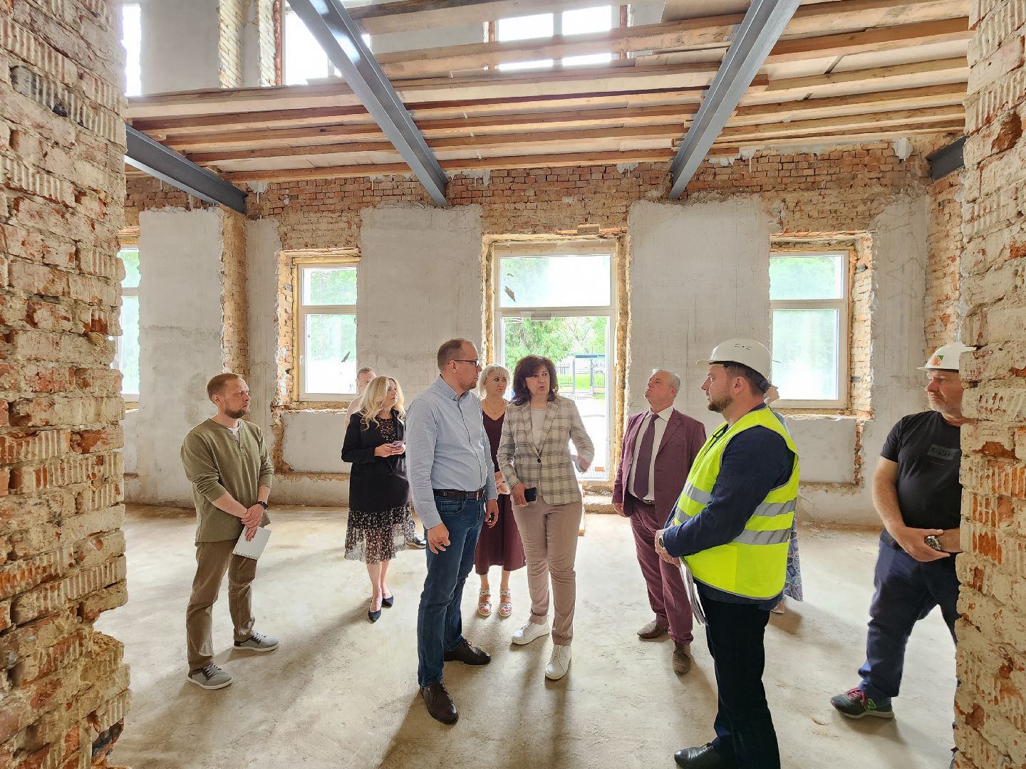 чехов, центр детского творчества, капитальный ремонт, реконструкция, обустройство полов, стяжка полов, демонтажные работы, прокладка инженерных сетей, капремонт, обновление, фасадные работы, замена кровли, окна и двери, госпрограмма московской области,